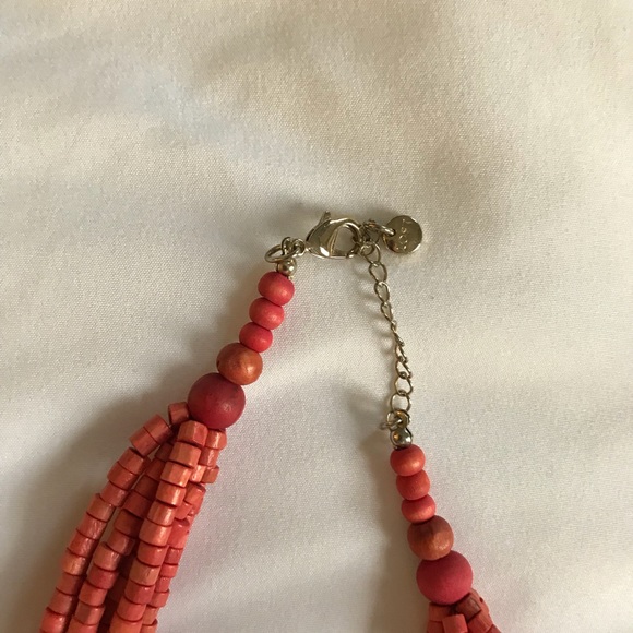 Loft Multi-layer Wood Necklace - Picture 3 of 3